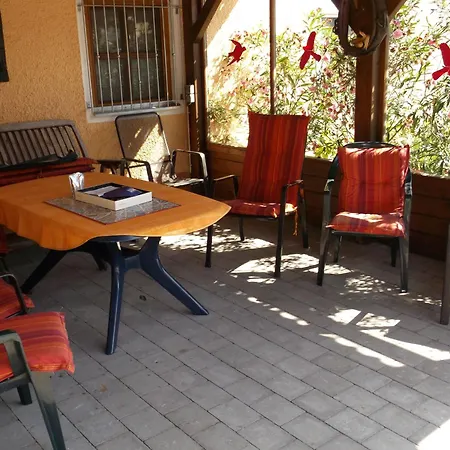 Gemuetliche Mit Grossem Garten Apartment *